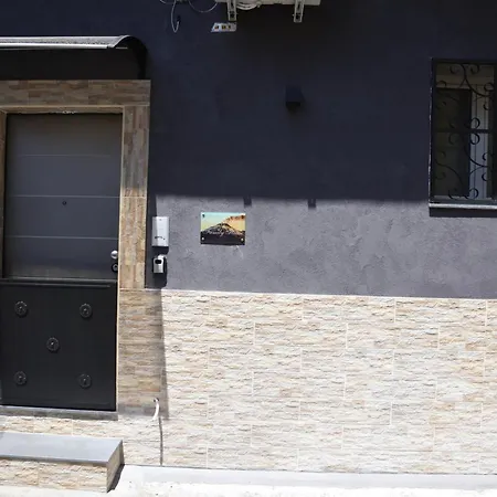 Family House * Catania