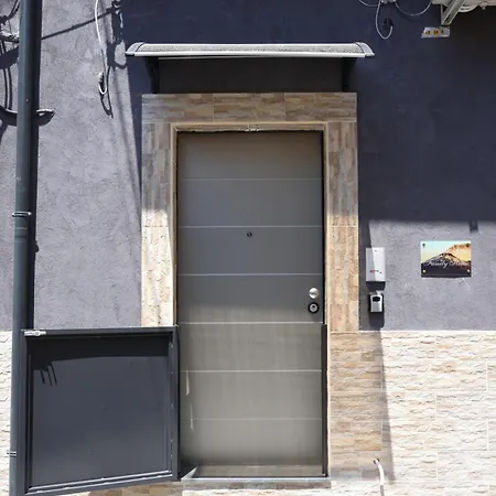 Family House Apartment Catania