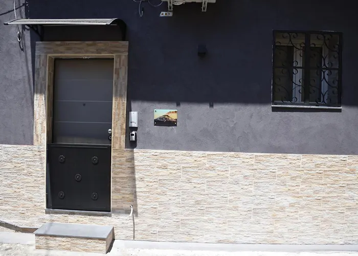 Family House * 카타니아