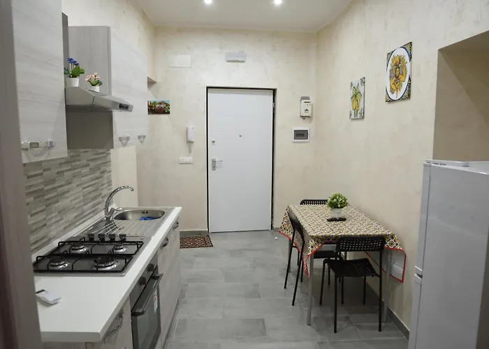 Family House 아파트 *